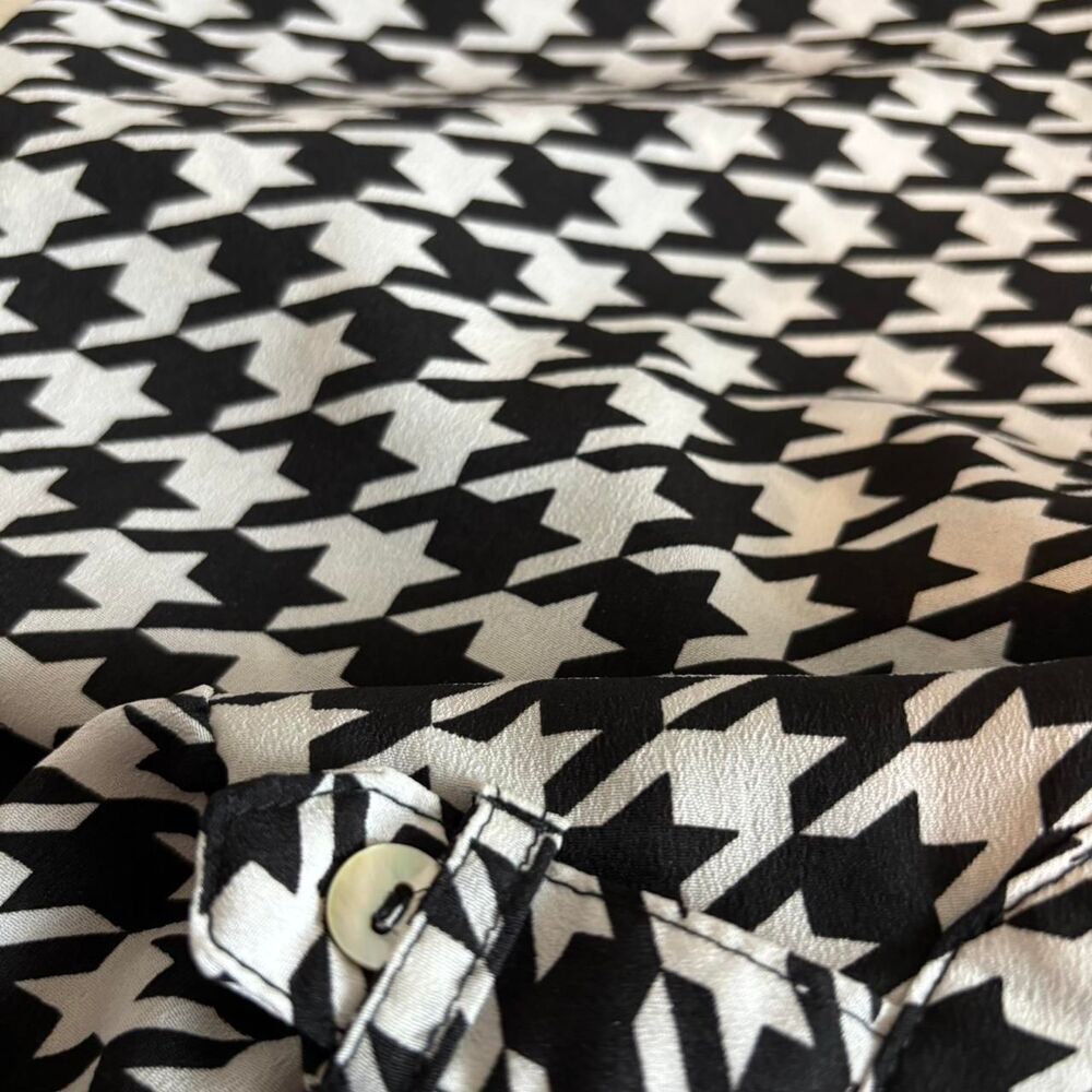 41 Hawthorn Houndstooth Blouse black & white - Picture 7 of 8